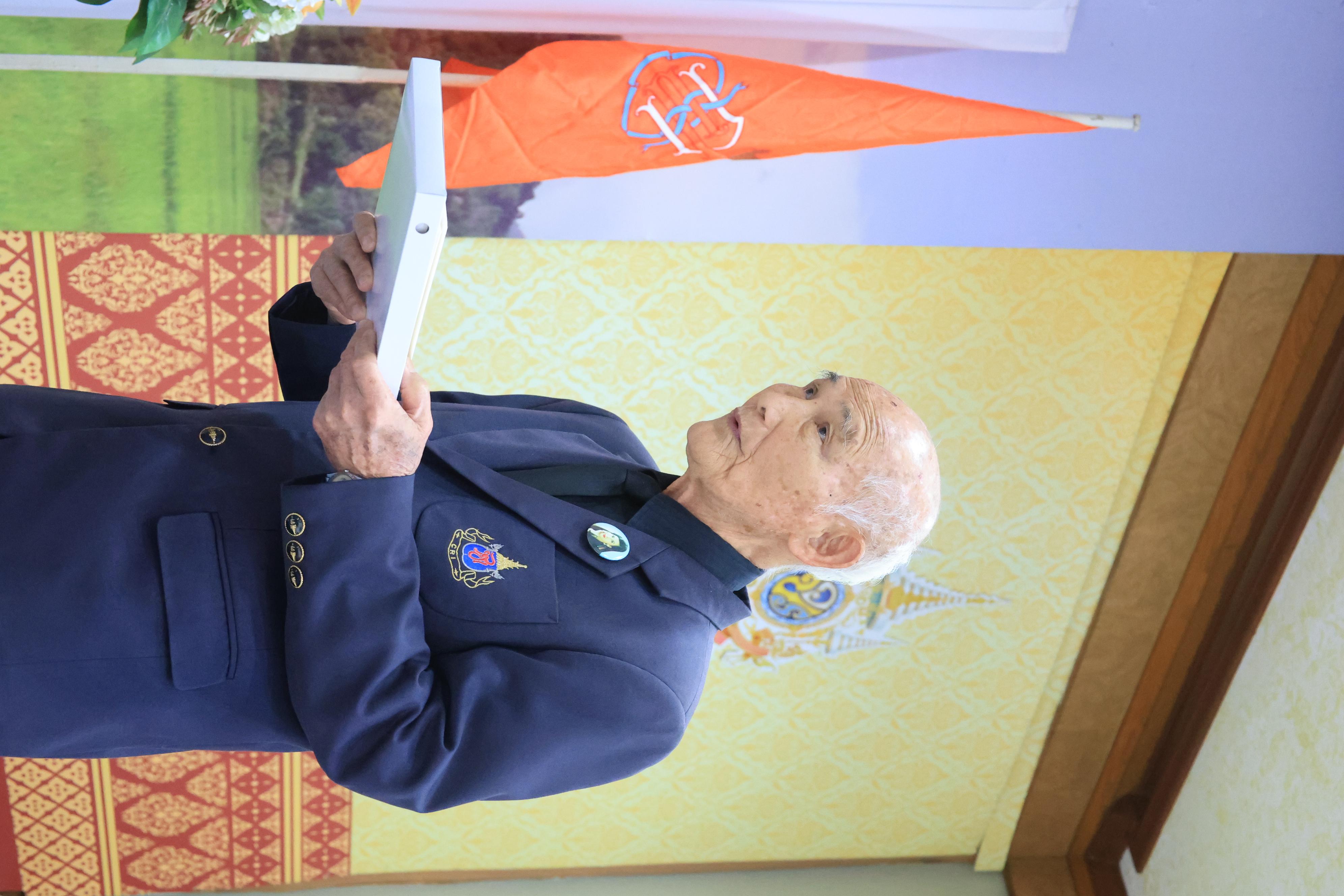 title - สมเด็จพระเจ้าน้องนางเธอ เจ้าฟ้าจุฬาภรณวลัยลักษณ์ อัครราชกุมารี กรมพระศรีสวางควัฒน วรขัตติยราชนารี พระราชทาน ส.ค.ส. เนื่องในวาระดิถีขึ้นปีใหม่ 2569 พร้อมคำอวยพรแก่ ส.ป.ก.